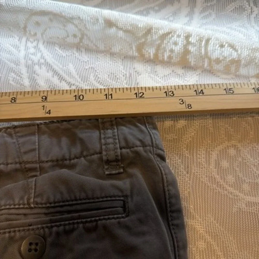 Gap Kids  Chino Pants Size 10 Straight Leg Easy Fit Gray 24/23